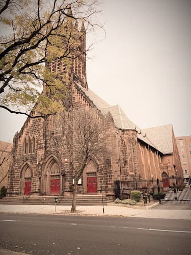 Charis Community Church