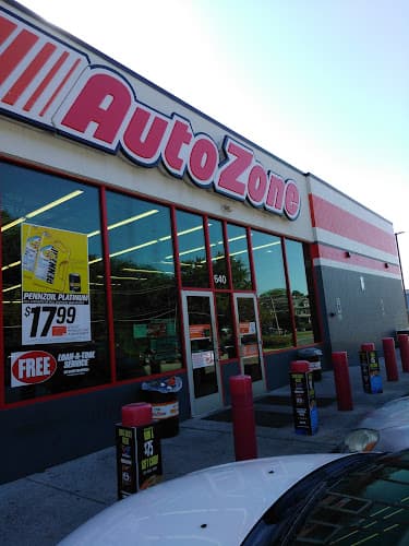 AutoZone Auto Parts Logo