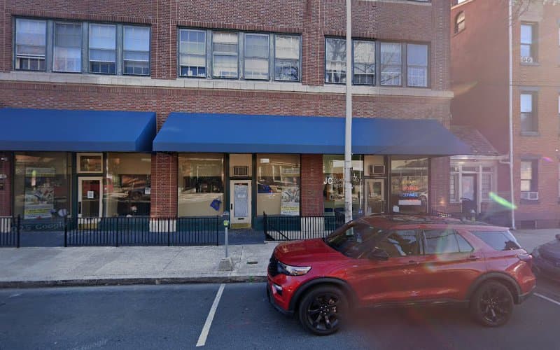 Lavelle Law Firm - Accident Lawyers - Reading, Pennsylvania logo