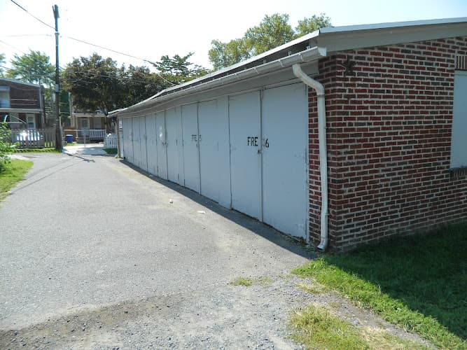 Berks Self Storage logo