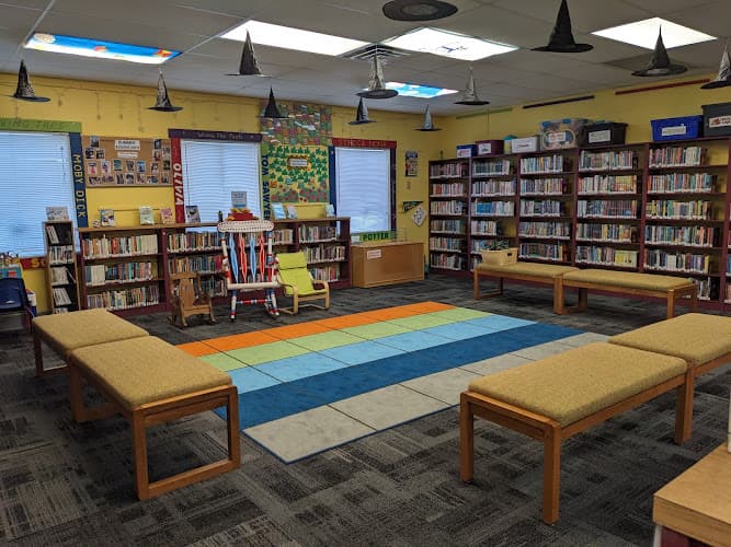 Muhlenberg Community Library logo