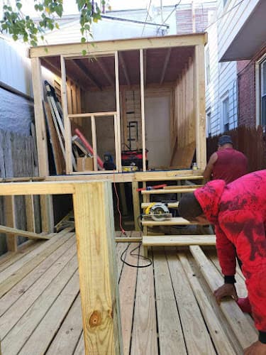 Cosme Construction LLC logo