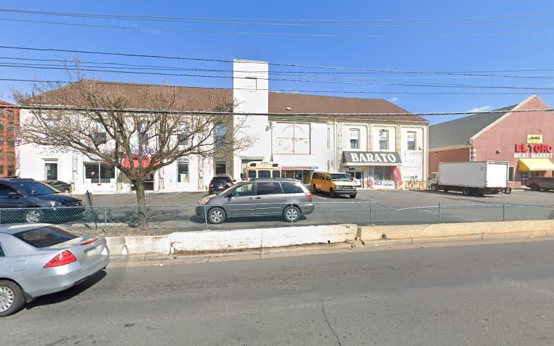 Little Genius Daycare LLC logo