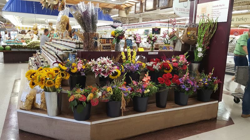 Fairgrounds Farmers Mkt. Forever Friends Flowering Cupboard Logo