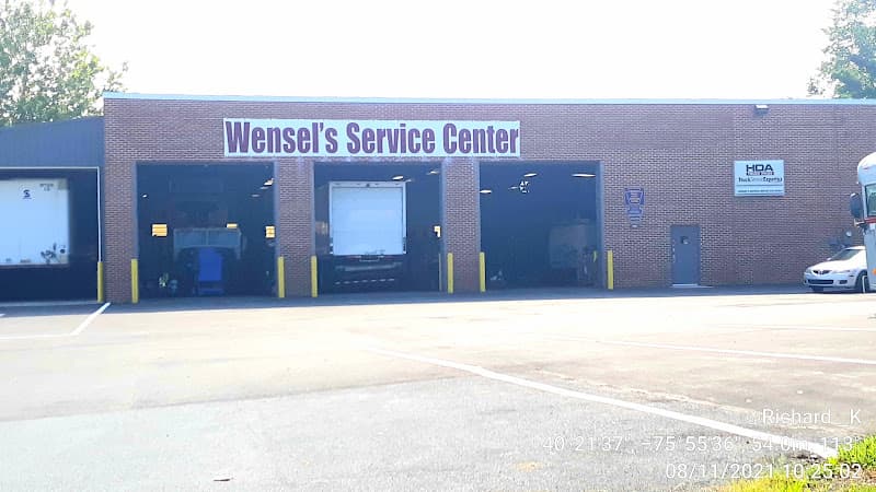 Wensel's Service Center Logo