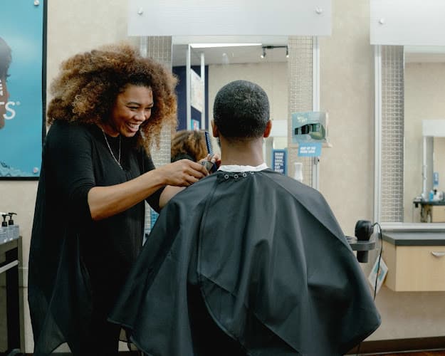 SUPERCUTS logo