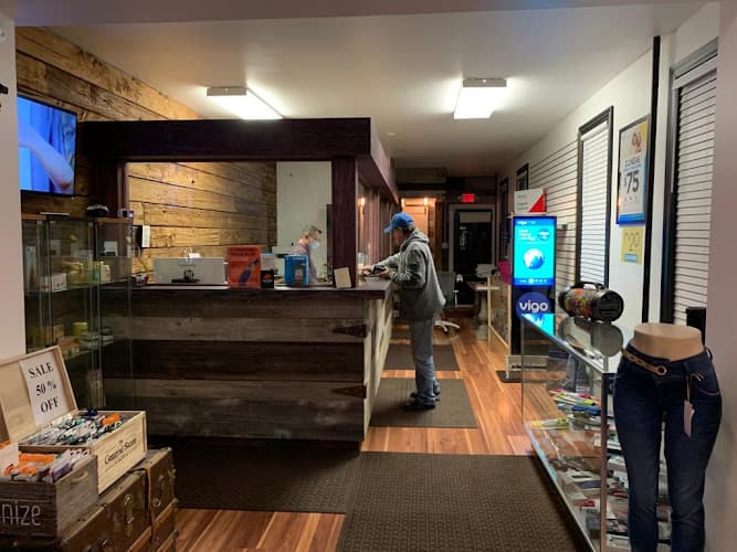 Mundo Latino Reading logo