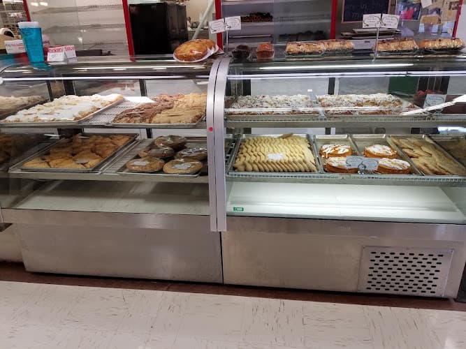 Bruno's Bakery/ Guiseppe's logo