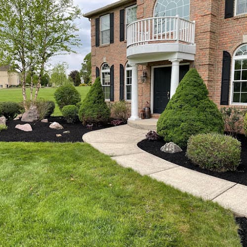 Halter Landscaping Inc. logo