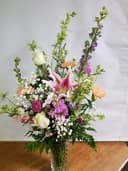 Wolf-Run Landscapes & Nursery logo