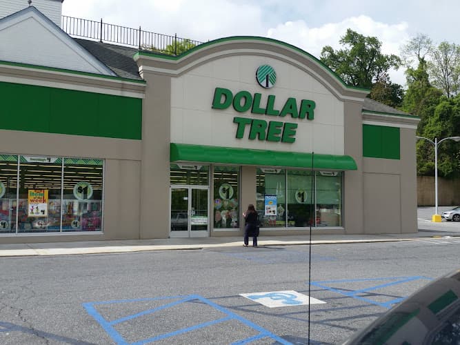 Dollar Tree logo