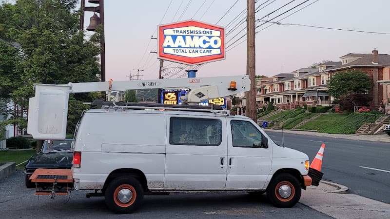 Jon Bothe's Sign Service & Aerial Electric Logo