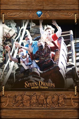 Magical Wonders Vacations logo