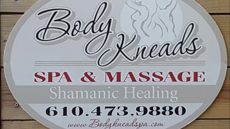 Body Kneads logo
