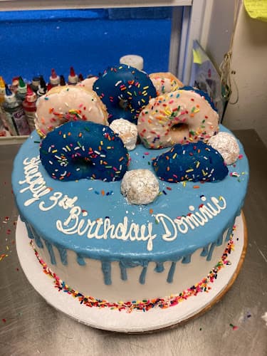 Dice's Creative Cakes Logo