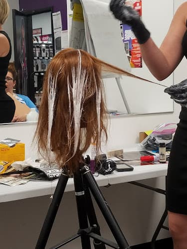 Michelle's Hair Designs logo