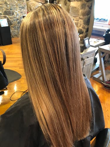 Great Lengths Salon logo