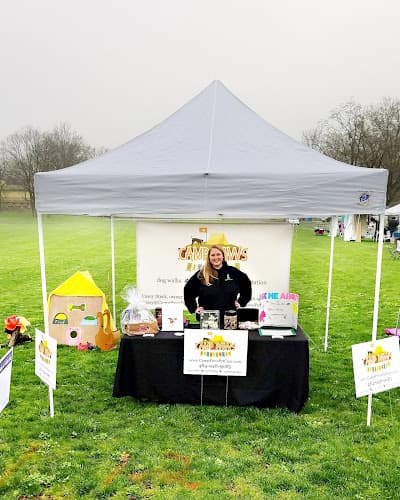 Camp Paws Pet Care logo