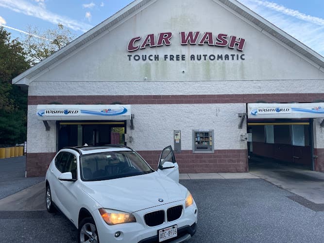 Sanatoga Car Wash logo