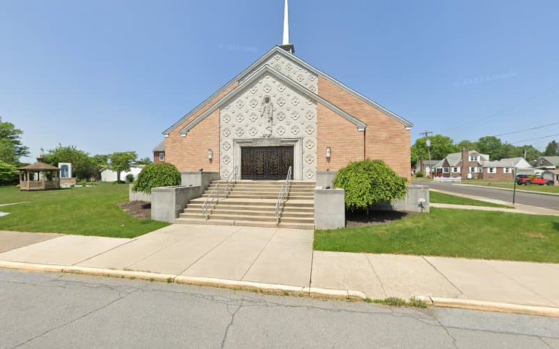 Little Footprints Christian logo