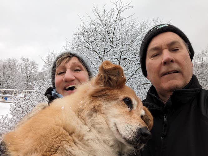 VCA French Creek Animal Hospital logo