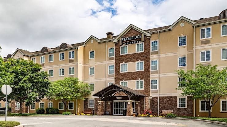 Staybridge Suites Philadelphia Valley Forge 422, an IHG Hotel logo
