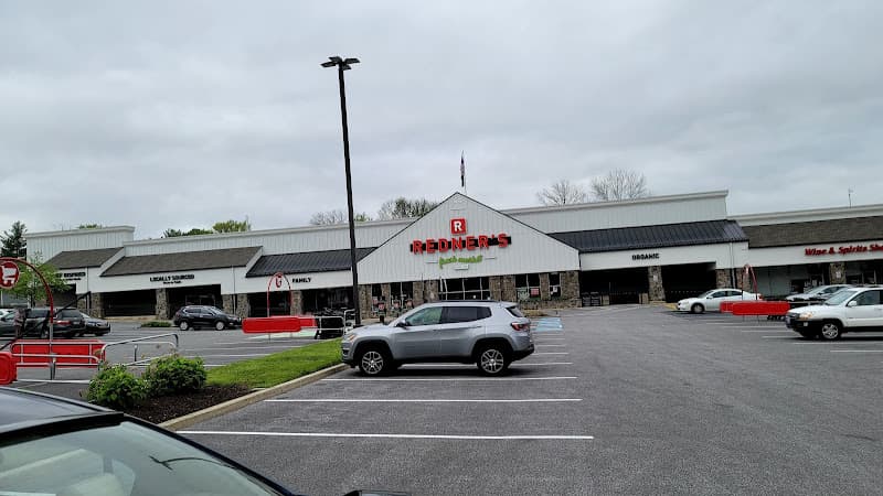 Redner’s Fresh Market logo