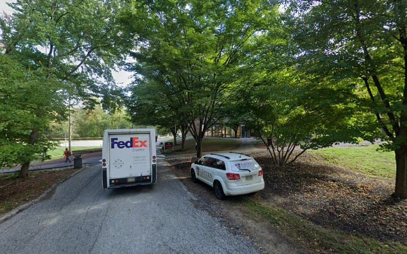 Eastern University Bookstore logo