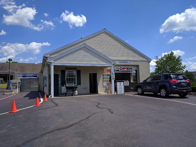 Harleysville Car Wash Inc logo