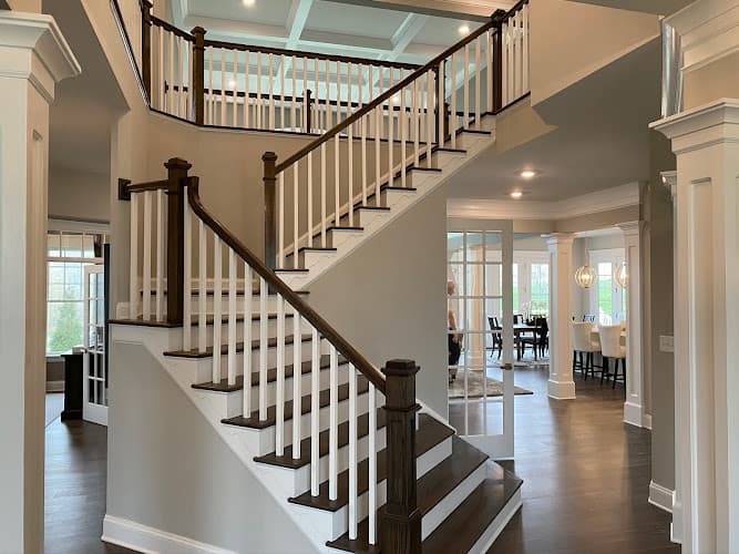LHI Painting, Carpentry, Flooring & Remodeling logo