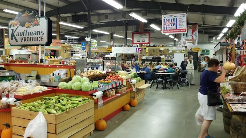 Farmstead Farmers Market logo