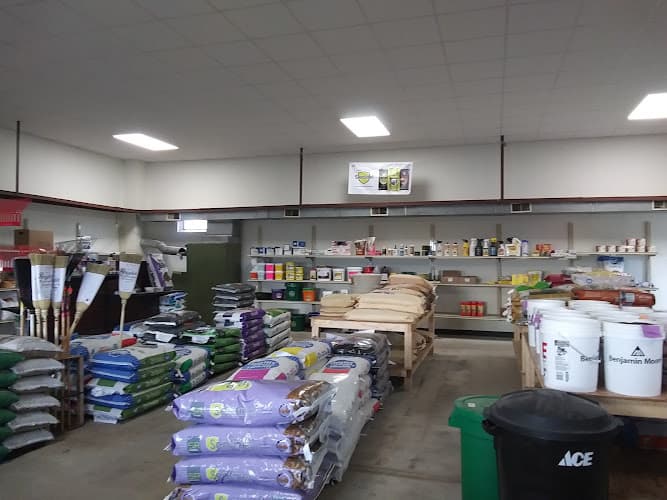 NewCo Farm and Feed logo