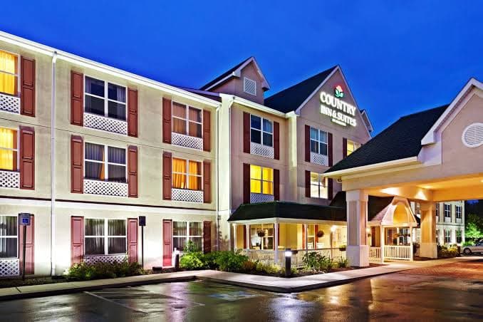 Country Inn & Suites by Radisson, Harrisburg Northeast - Hershey logo