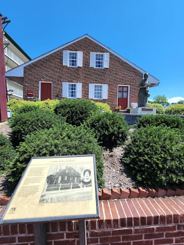 Jennie Wade House Museum logo