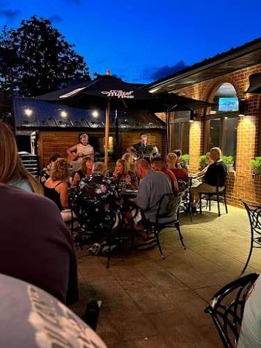 Bluegills Bar and Grill logo