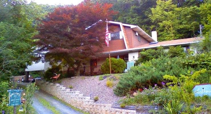 Penelope Murphy's Bed and Breakfast logo