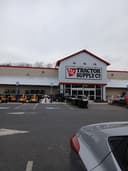 Tractor Supply logo
