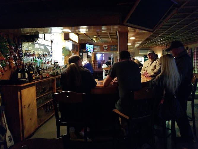 The Beacon Bar & Grill logo