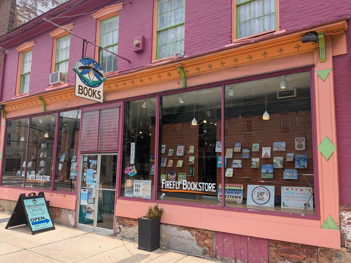Firefly Bookstore